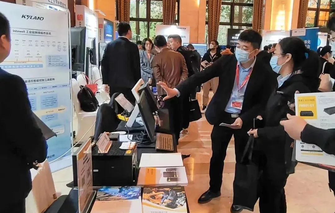 ���ݿ��Ρ��й����ٷ���վ