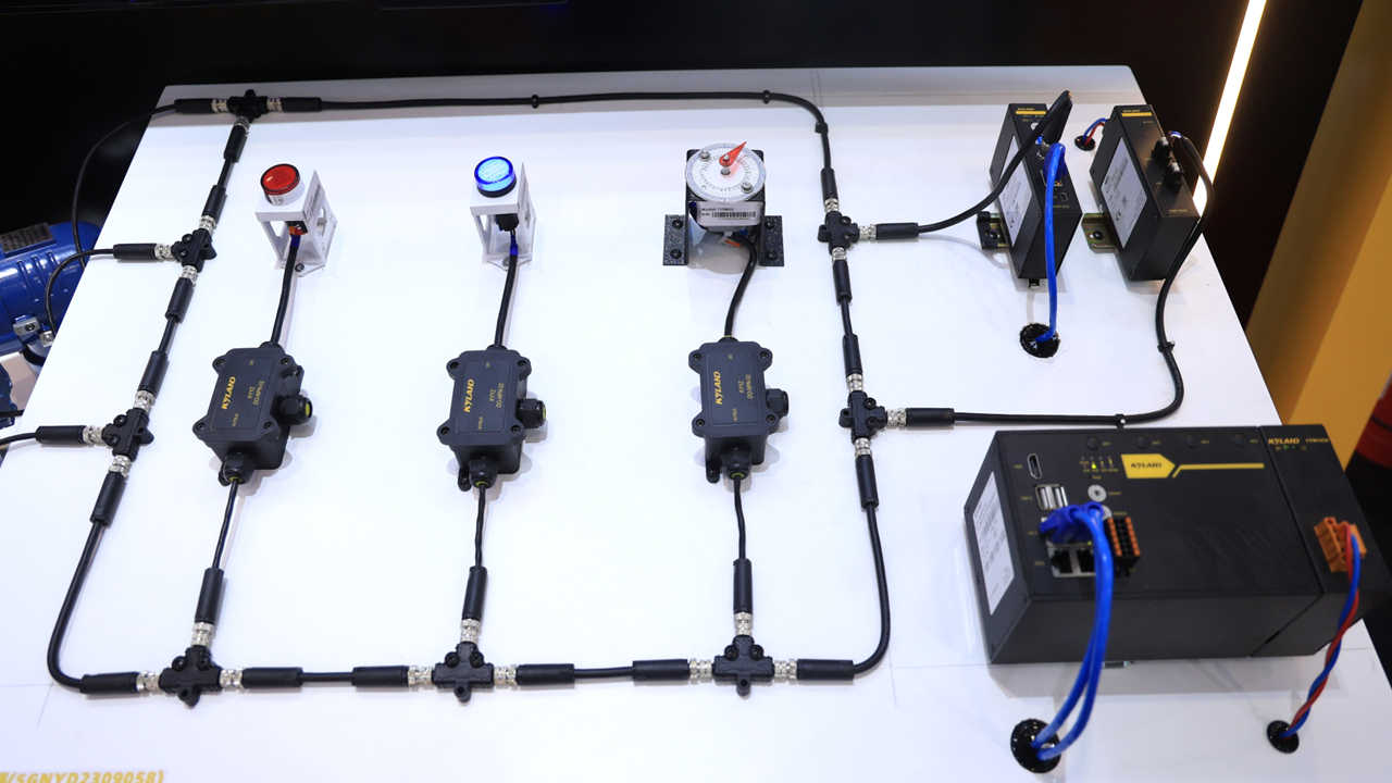 ���ݿ��Ρ��й����ٷ���վ